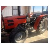 Agco Allis 5650 Tractor, MFWD, 671 hrs.,