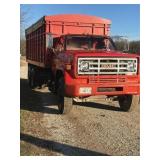 1977 GMC tandem, 366 engine, 5+2 transmission,