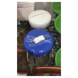 2 Bar Stools
