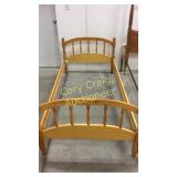 Twin maple bed