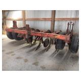 Ruf-Neck V Ripper, 3pt. 7 shank, 36" shanks