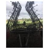 JOHN DEERE 960 FIELD CULTIVATOR, 34