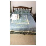 Sterling House Collection Queen Size Bed With B