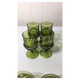 (4) Emerald Green Water Goblets King Crown