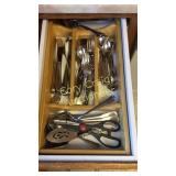 Good clean quality silverware & misc.