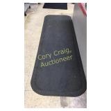 (2) black rubber mats