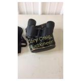 Crown 10x50 binoculars with case