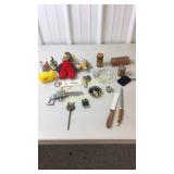 ASSORTED vintage items