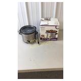 Rival three quart slow cooker