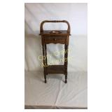 Smoke stand with humidor