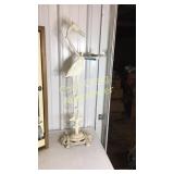 Iron Crane Stand With Blue Ash Tray