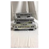 Lionel Lines 3 passanger car set (1) 2432 C