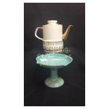 (1) coffee pot with gold trim, England, (1)