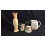 (1) Royal Hager U.S.A. Vase (Impressed). Set of