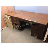 (2) Metal file cabinets, 2 & 4 drawer and metal of