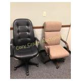 Pair of executive office chairs on casters