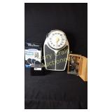 Sliding Robots, Little File Box, Scale, Microscope