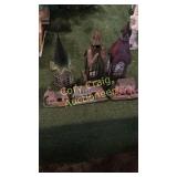 3 Metal Candle Holder, 3 Village Homes