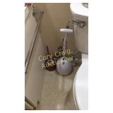 Contents Of Bathroom