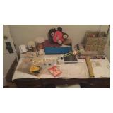 Contents Of Desk Top