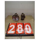 Pair Minor Lamps