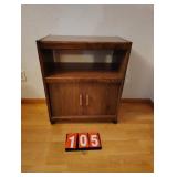 2 Door Stand