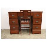 Kneehole Desk & Chair