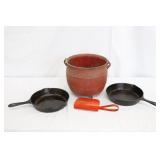 Cast iron skillets, Bean pot