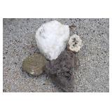 Quartz; pumice; Geode; sandstone
