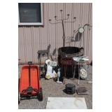 Garden Decor, Wagon parts, barrels(bad bottoms)
