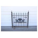 Metal Garden Fence w/Flower Pot Holders