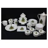 Pfaltzgraff Christmas Heritage Breakfast Set
