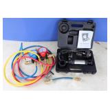 R134A Manifold Gauge & 30lb Pressurized Cooling