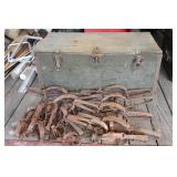Wood Trunk & Traps