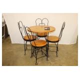 Ice Cream Table & 4 Chairs