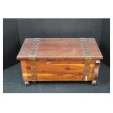 Small Red Cedar Trunk Copper Bands