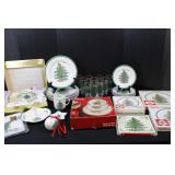 Spode Christmas Tree Dinnerware Set