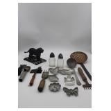 Vintage Kitchen Collectibles