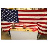 9.5 x 4.2 Flag, Figurines, Hat
