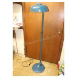 Vintage Floor Lamp w/Nightlight in Base