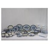 Service for 12 Currier & Ives Dinnerware