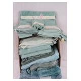 Teal/Seafoam Green Towels & Rugs