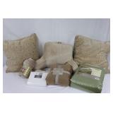 NIP Queen Comforter, Sheets, Throws, Pillows