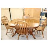 Oak Table, 4 Chairs, 2 Leaves