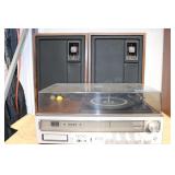 Zenith Stereo and Speakers