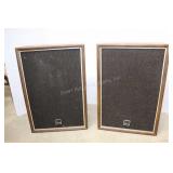 Hitachi Speakers Model SS-6220