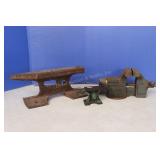 Erie Tool Works Superior 43 1/2 Vise, Anvils