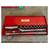Husky Sockets & Ratchet 1/2'
