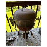 18' Weber Grill W/Attachment