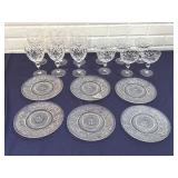 6 Glas Plates and Stemware